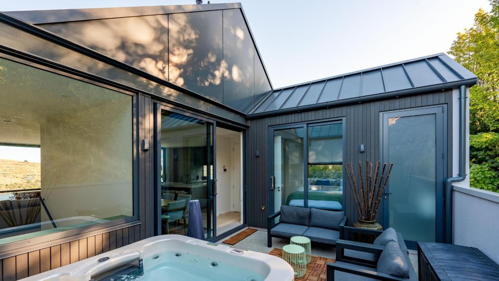 The Tiers- Hot Tub- Ac- Bbq- Free Parking Villa Queenstown Exterior photo